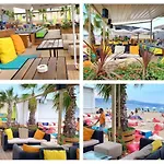 George - 3 Pools, 2 Bedrooms & 2 Bathrooms Apartment *