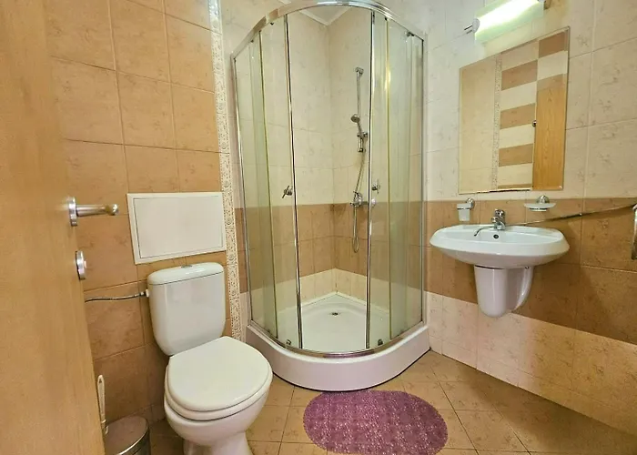 George - 3 Pools, 2 Bedrooms & 2 Bathrooms Lejlighed *