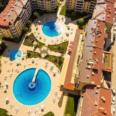 George - 3 Pools, 2 Bedrooms & 2 Bathrooms Sunny Beach