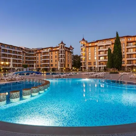 George - 3 Pools, 2 Bedrooms & 2 Bathrooms * Sunny Beach