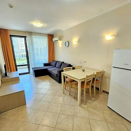 Appartement George - 3 Pools, 2 Bedrooms & 2 Bathrooms Sunny Beach