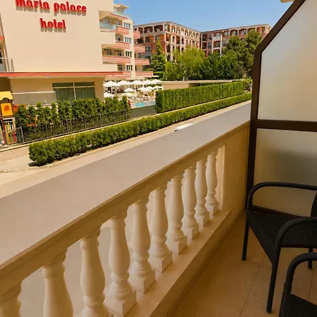 דירה George - 3 Pools, 2 Bedrooms & 2 Bathrooms *