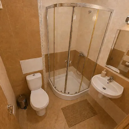 George - 3 Pools, 2 Bedrooms & 2 Bathrooms * סאני ביץ'