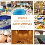 George - 3 Pools, 2 Bedrooms & 2 Bathrooms *